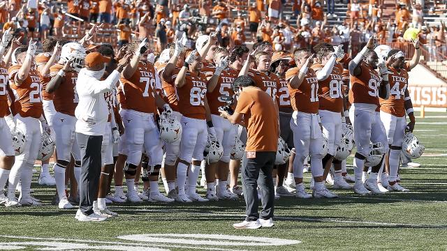 Wealthy Texas donors threaten to pull funding over ‘The Eyes of Texas’ | Yahoo Sports College Podcast