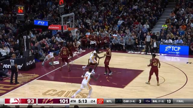 Trae Young with a 2-pointer vs the Cleveland Cavaliers