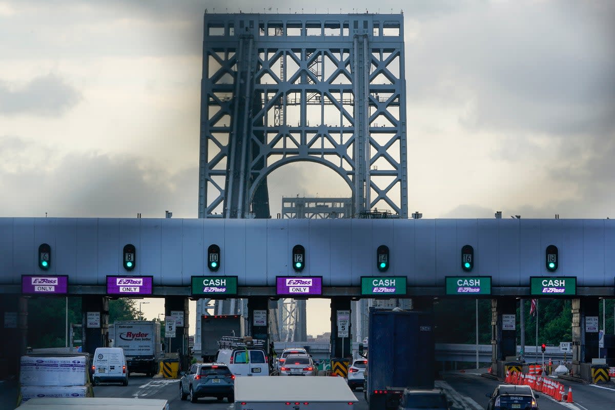 Adieu les péages en espèces et une histoire notoire au pont