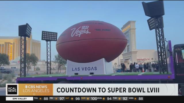 Vegas Revealed: Super Bowl countdown, Vegas Loop, Christmas suite