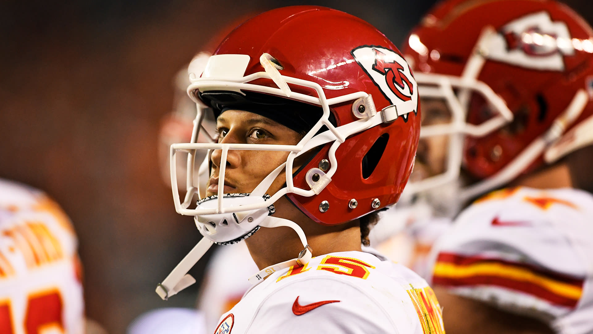 LaTroy Hawkins gives guidance to his godson, Chiefs QB Patrick Mahomes