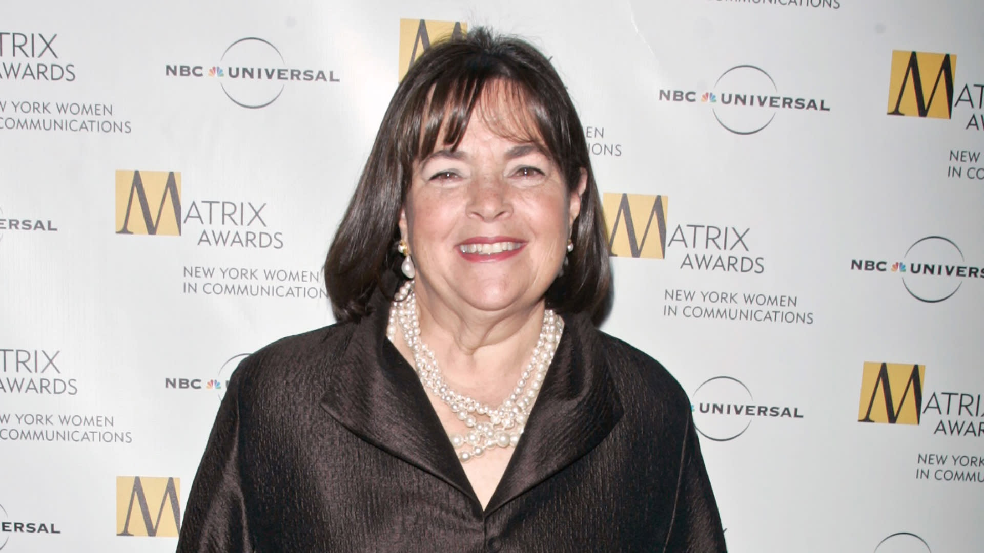 Ina Garten Shared a Perfectly Parisian Recipe & a Playlist to Pair With It