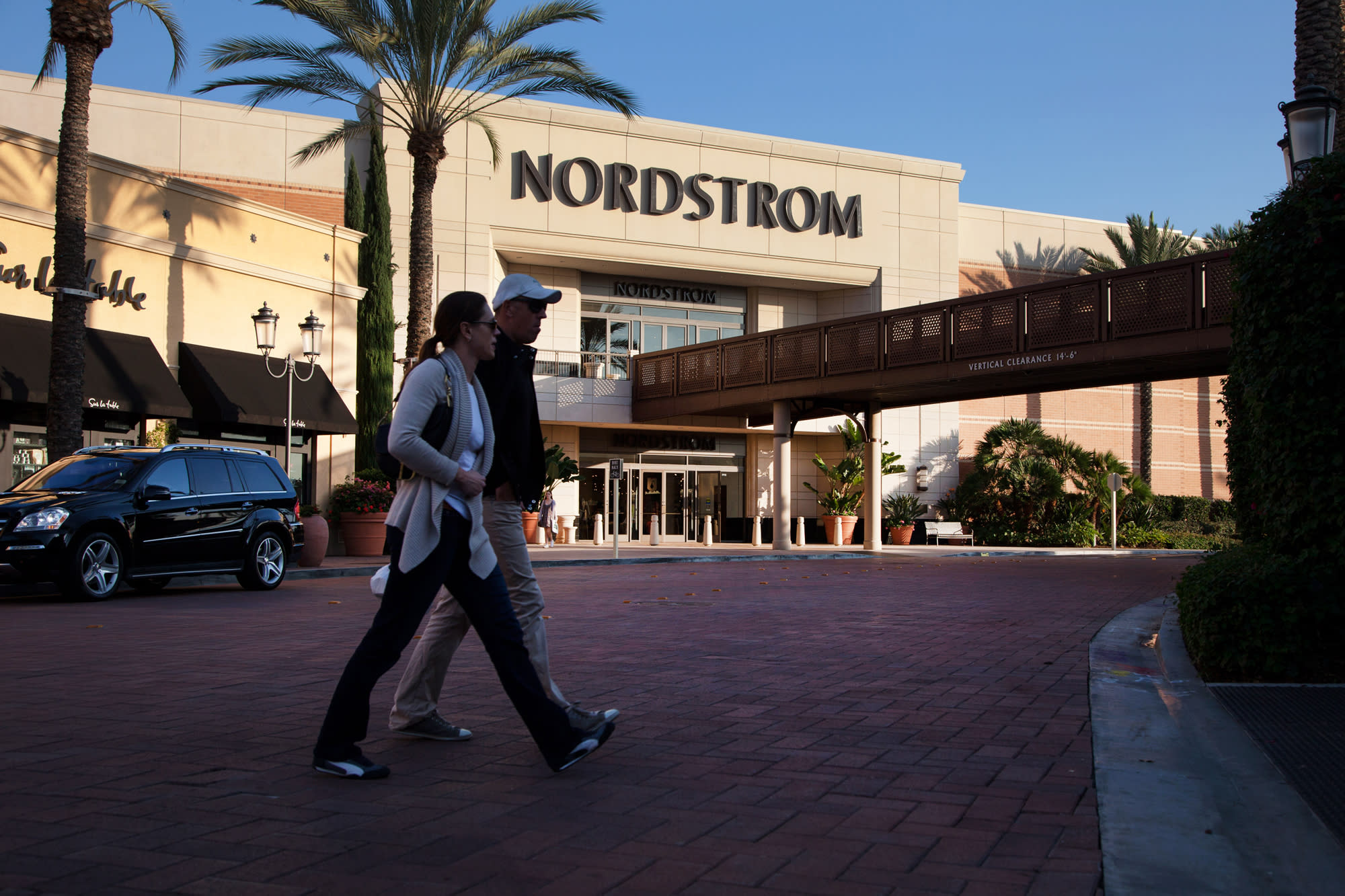 Nordstrom реклама. March into Merck, Aflac and Nordstrom shares - THESTREET.