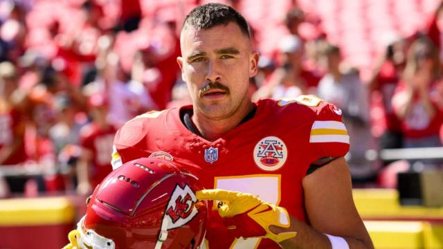 Travis Kelce notes Taylor Swift's bold appearance at Chiefs game but is mum  about any relationship