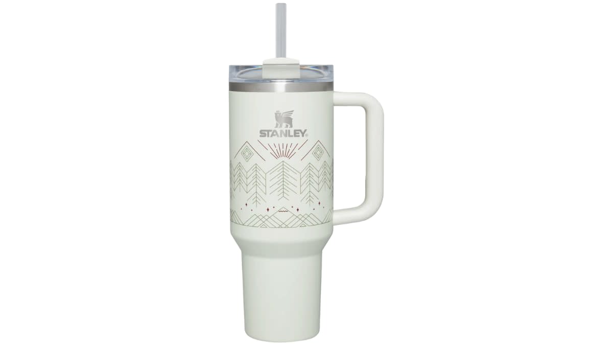 Stanley Cyber Monday deals: save up to 60% on water bottles, mugs