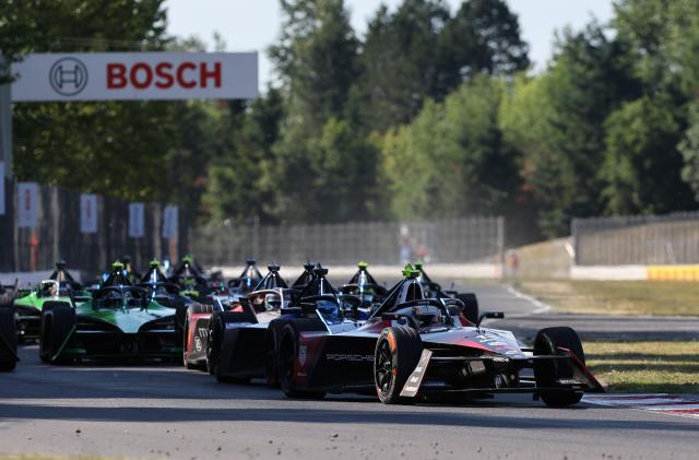 Jun 24, 2023; Portland, Oregon, USA; TAG Heuer Porsche Formula E Team driver Antonio Felix Da Costa (13) races during the 2023 Portland E-Prix at Portland International Raceway. Mandatory Credit: Al Sermeno-USA TODAY Sports