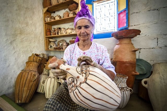 Social Media Rescue Morocco S Last Woman Potters