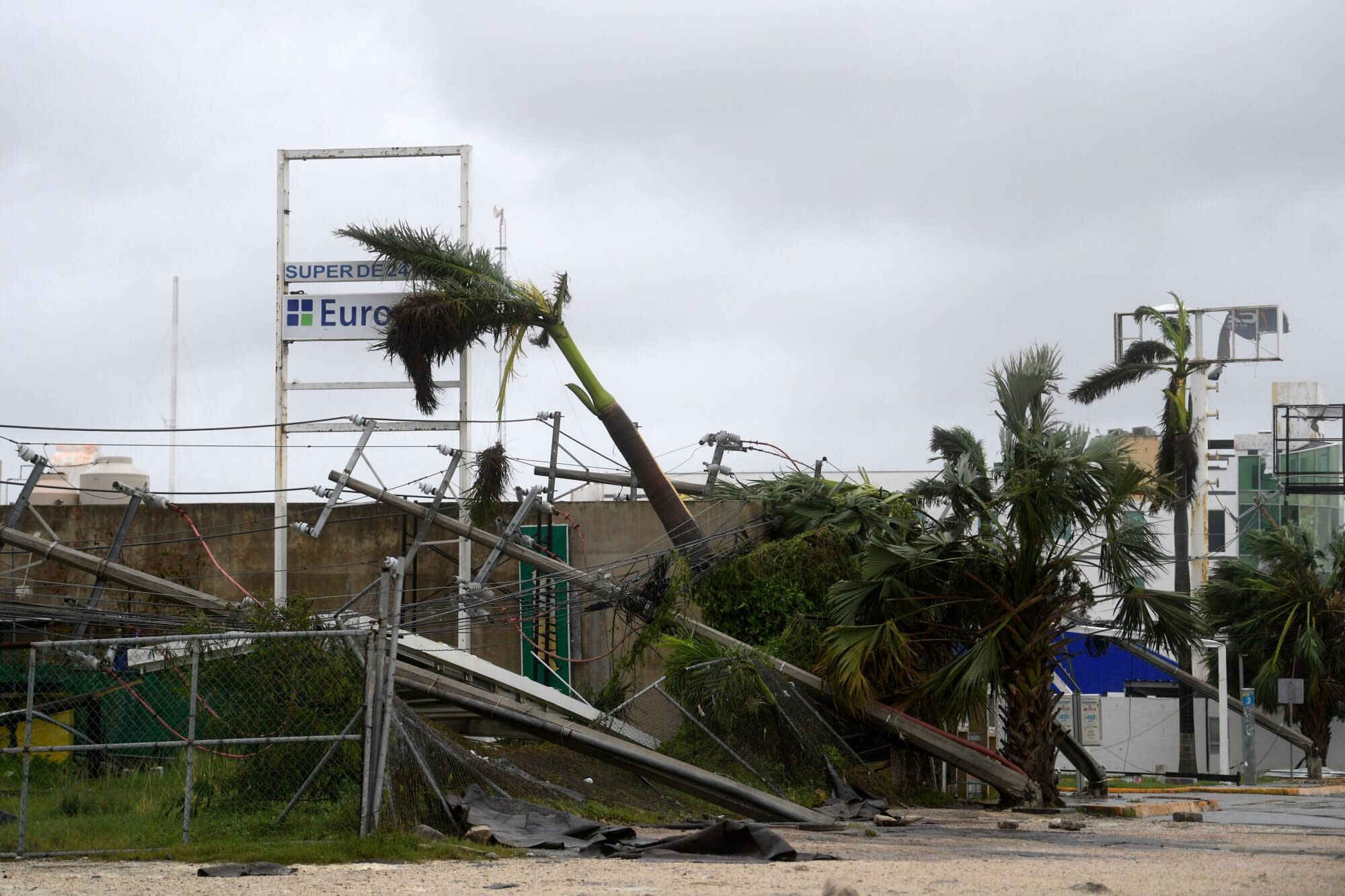 Hurricane Delta Touches Down as a Category 2 Storm Near Cancun, Where