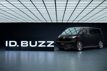 7人電旅新世界　VW ID.Buzz Pro S 239.8萬元起開放預售