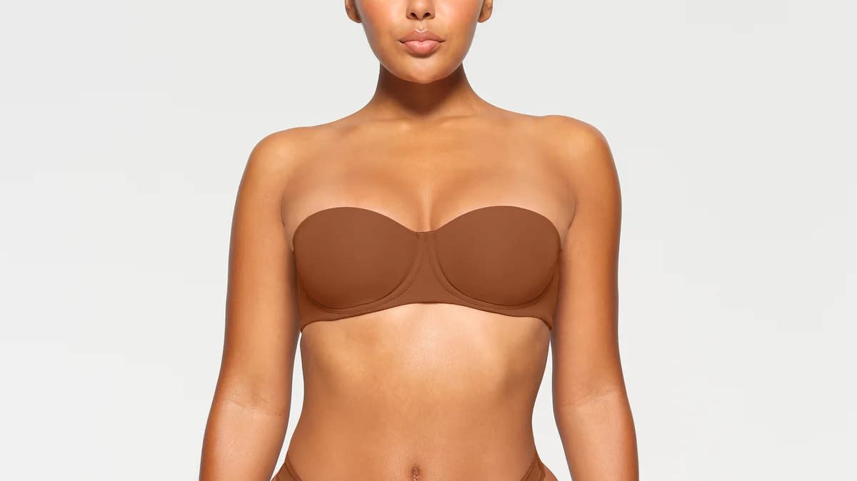 The Best Strapless Bras 2023: Skims, Commando, ThirdLove, Pepper