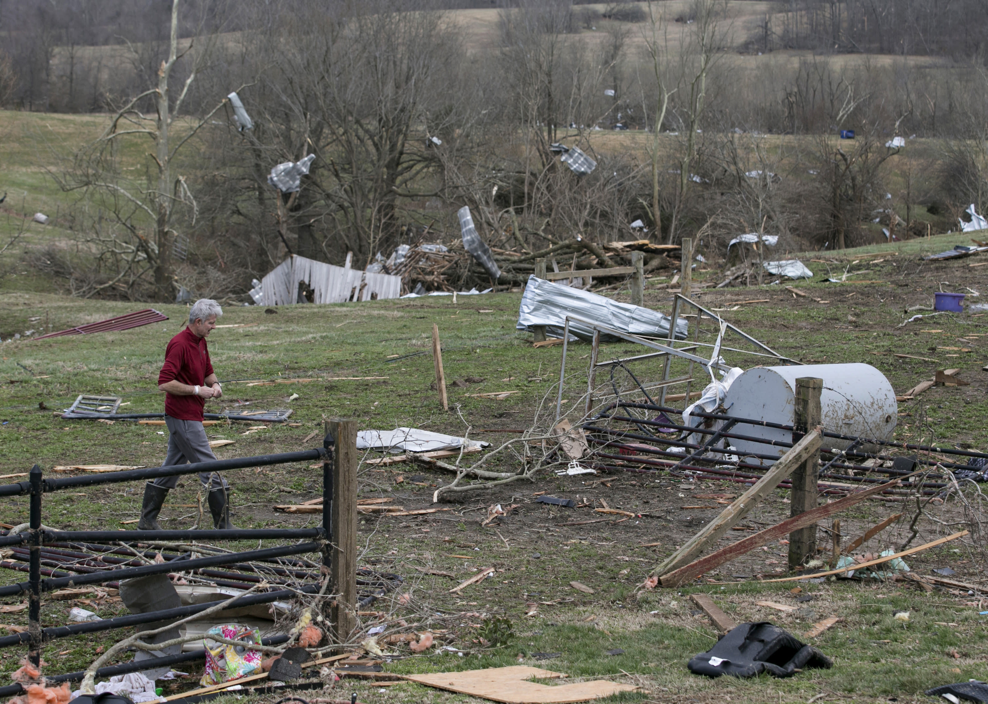 pictures of damaged tornado touchdown today in nc