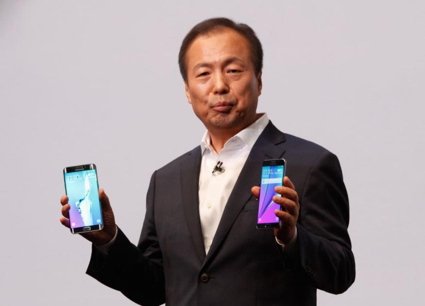 Samsung replaces its smartphone chief