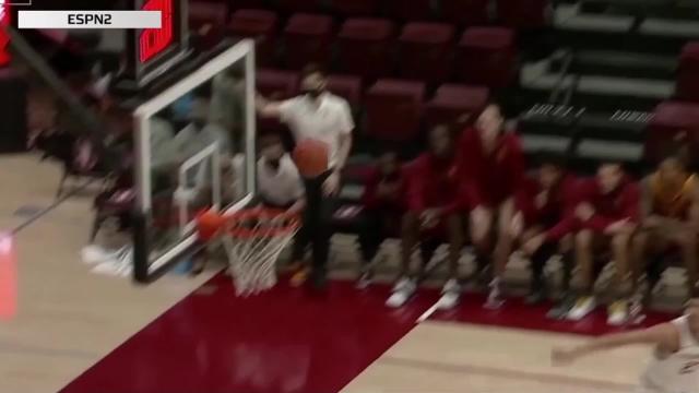 Highlights: Stanford men's basketball upsets No. 5 USC 75-69 for first top-5 win since 2007