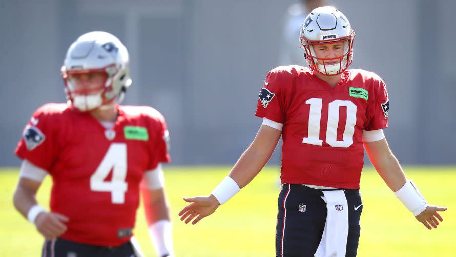 Listed as questionable, it’s “highly unlikely” Patriots quarterback Mac Jones plays today