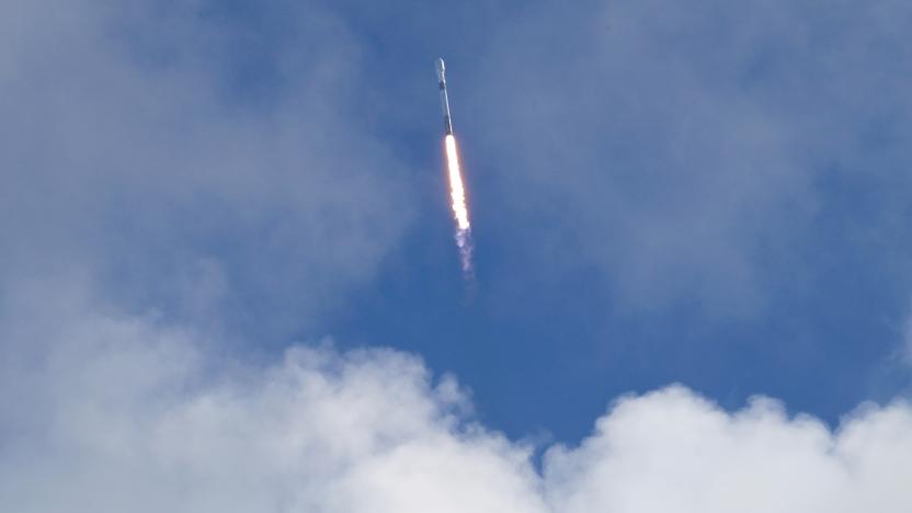 SpaceX launches a Falcon 9 rocket carrying a pair of television broadcasting satellites for Intelsat from launch pad 40 at Cape Canaveral, Florida, U.S. November 12, 2022. REUTERS/Steve Nesius