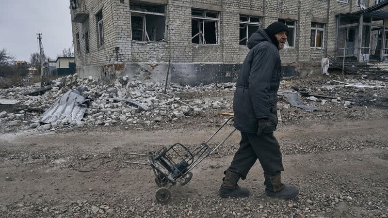 Rats the size of AK-47s and grimy mud: Winter comes to Ukraine war