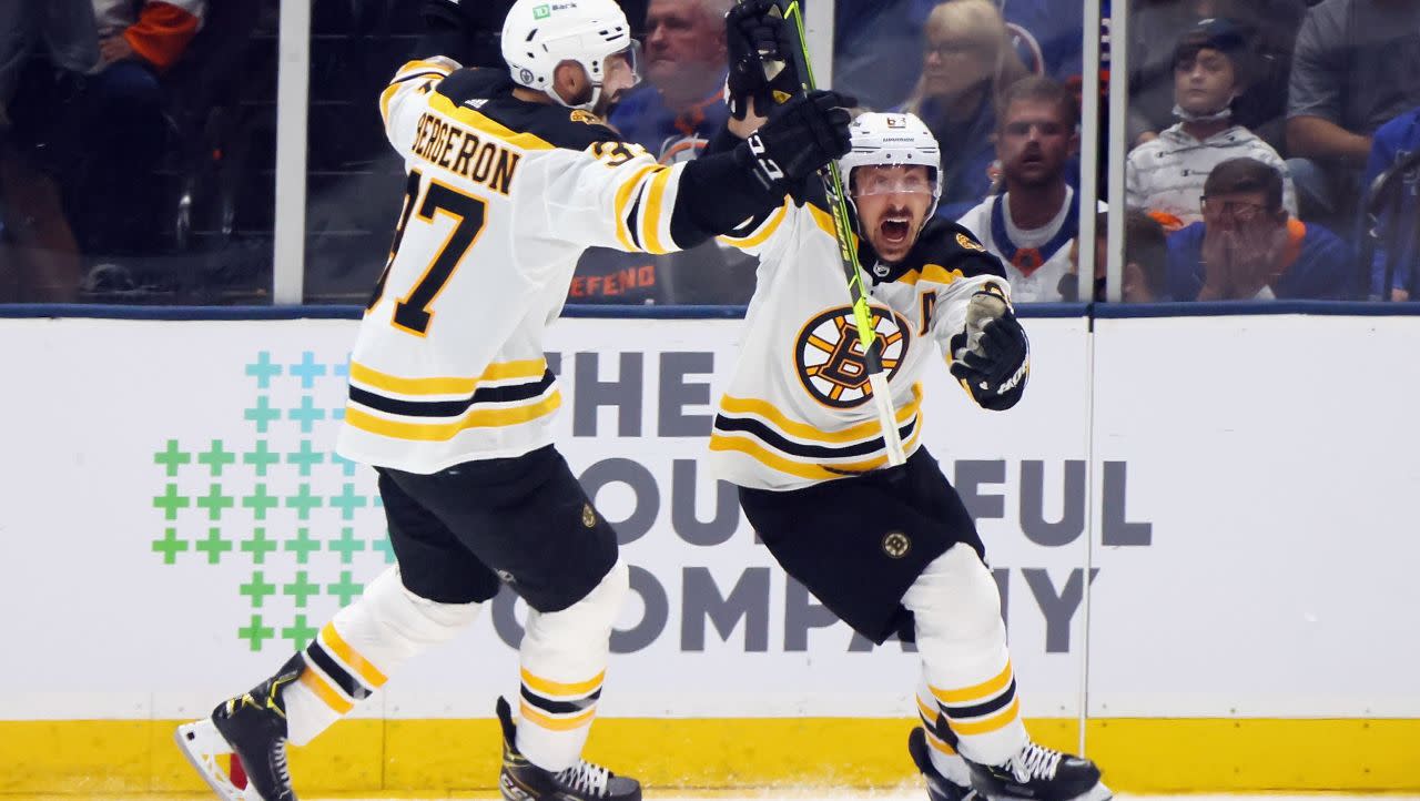 Bruins Islanders Game 3 Highlights B S Take 2 1 Series Lead On Ot Goal
