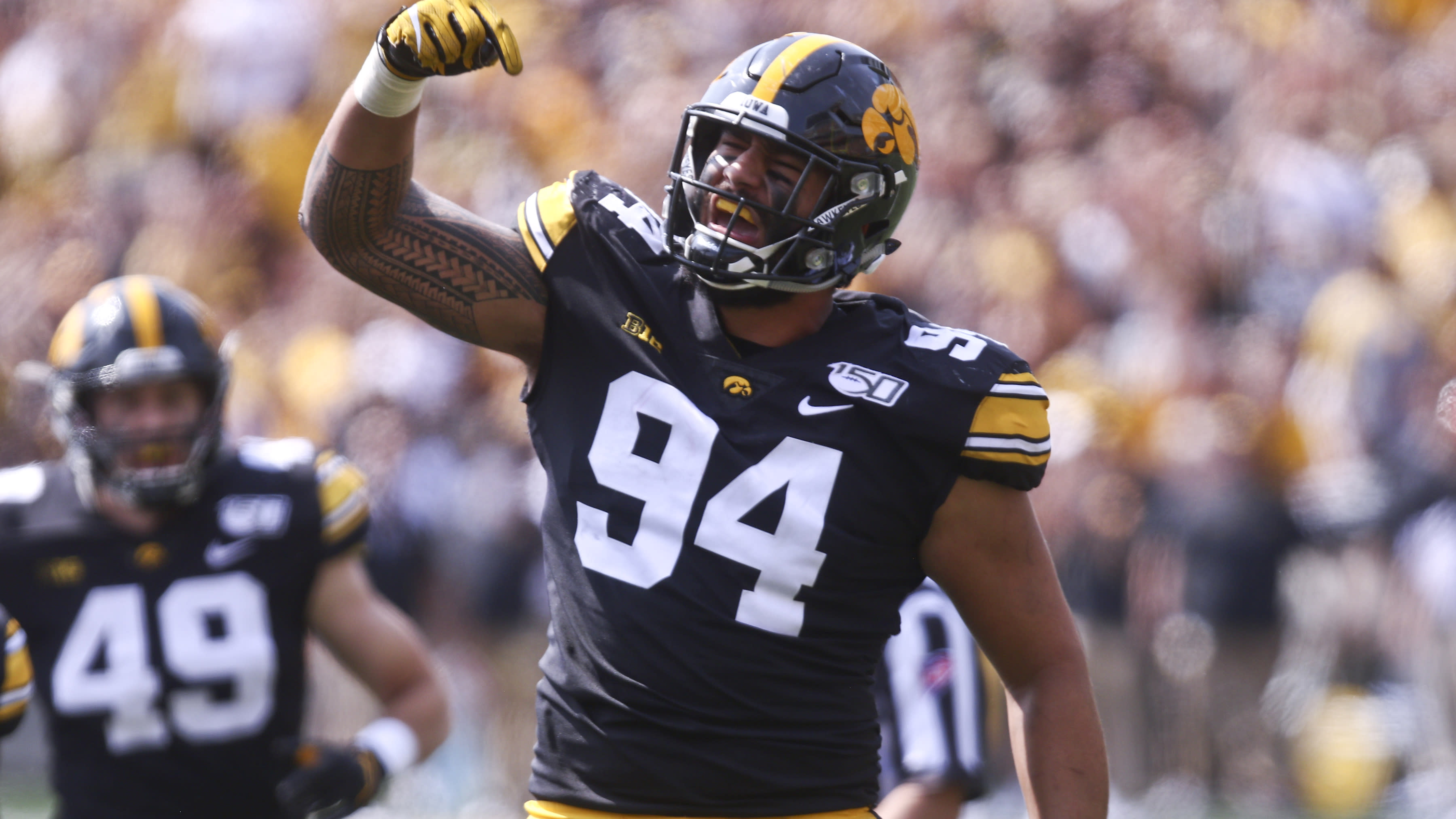 AJ Epenesa, Tristan Wirfs declare for NFL Draft