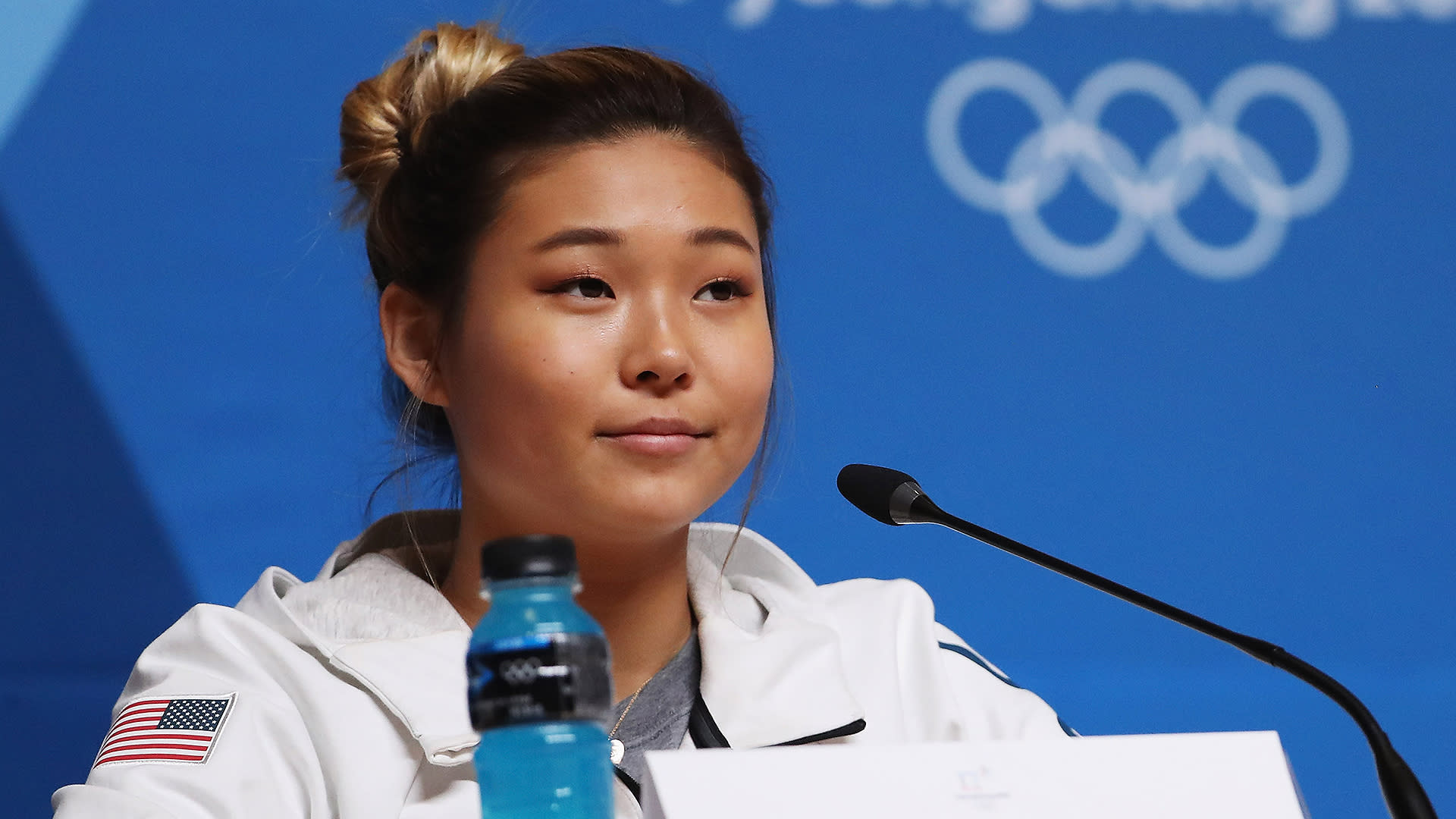 Chloe Kim battling expectations, pressure entering first Olympics.
