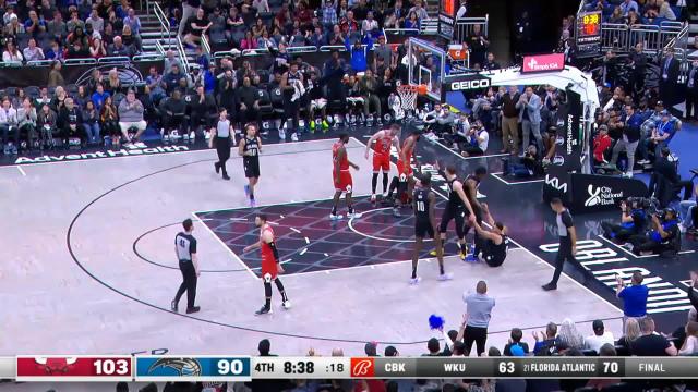 Jalen Suggs with an and one vs the Chicago Bulls