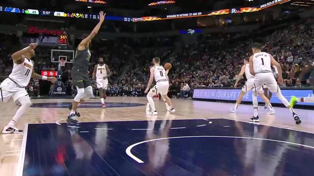 D'Angelo Russell with an assist vs the Denver Nuggets