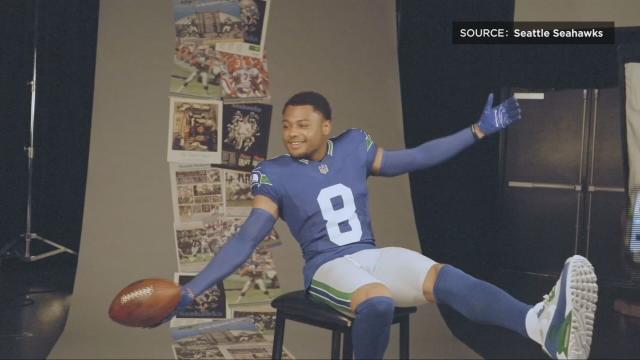 Seahawks Expected to Add Throwback Jerseys & Uniforms: Report