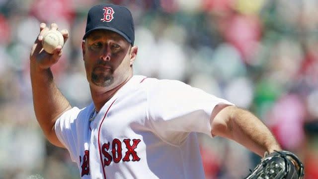 Former Red Sox knuckleballer Wakefield dies at 57