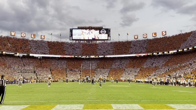 WATCH: Kamal Hadden's game-sealing interception, celebration as Tennessee football beat Florida