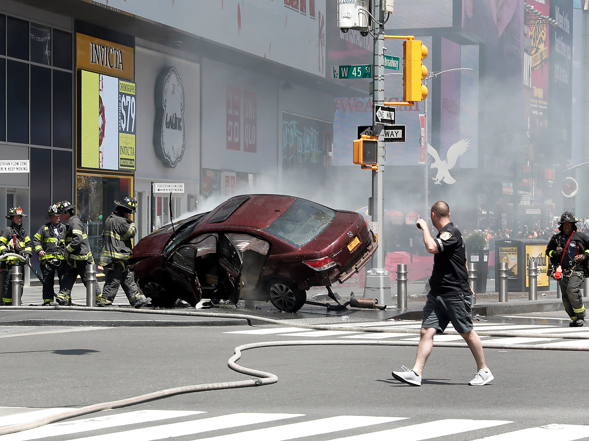 Times Square crash: Driver who ploughed into crowd of pedestrians in New York &apos;wanted to kill them all&apos;