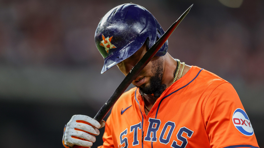 Yahoo Sports - Many fantasy managers become too afraid of making a mistake, of making a wrong decision. Scott Pianowski explains why that fear is a