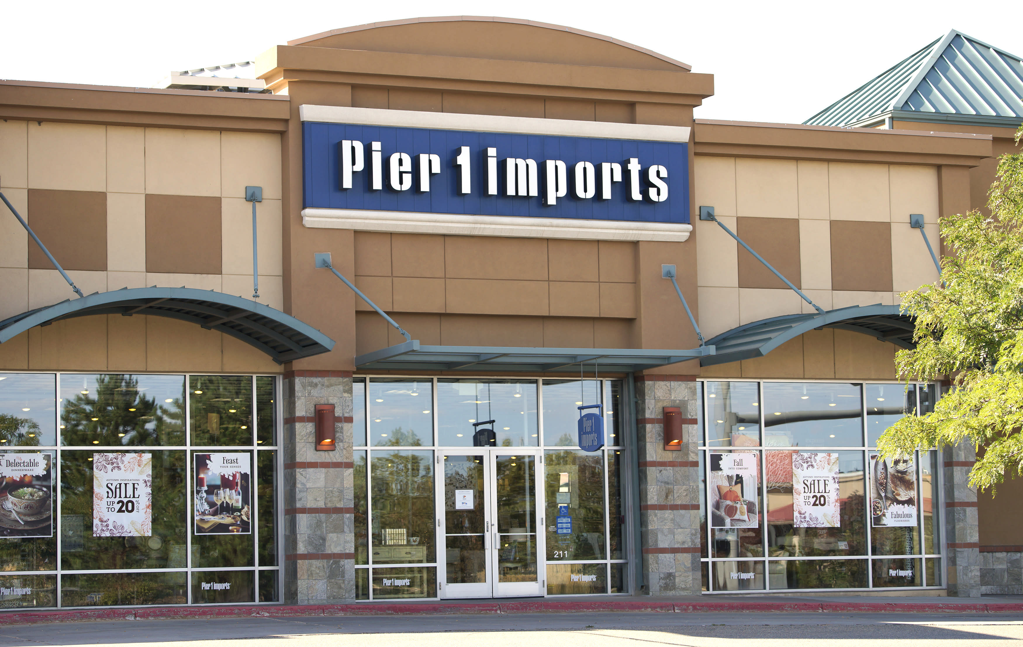 Pier 1 To Close Up To 450 Stores Video   93ff7490 316d 11ea Bddb B8e1acf6e0e6