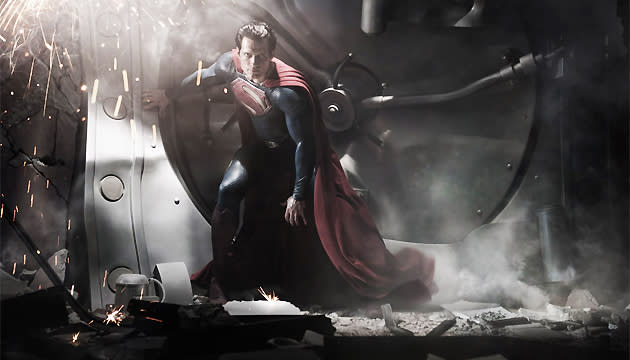 Man of Steel statue shows new Superman costume