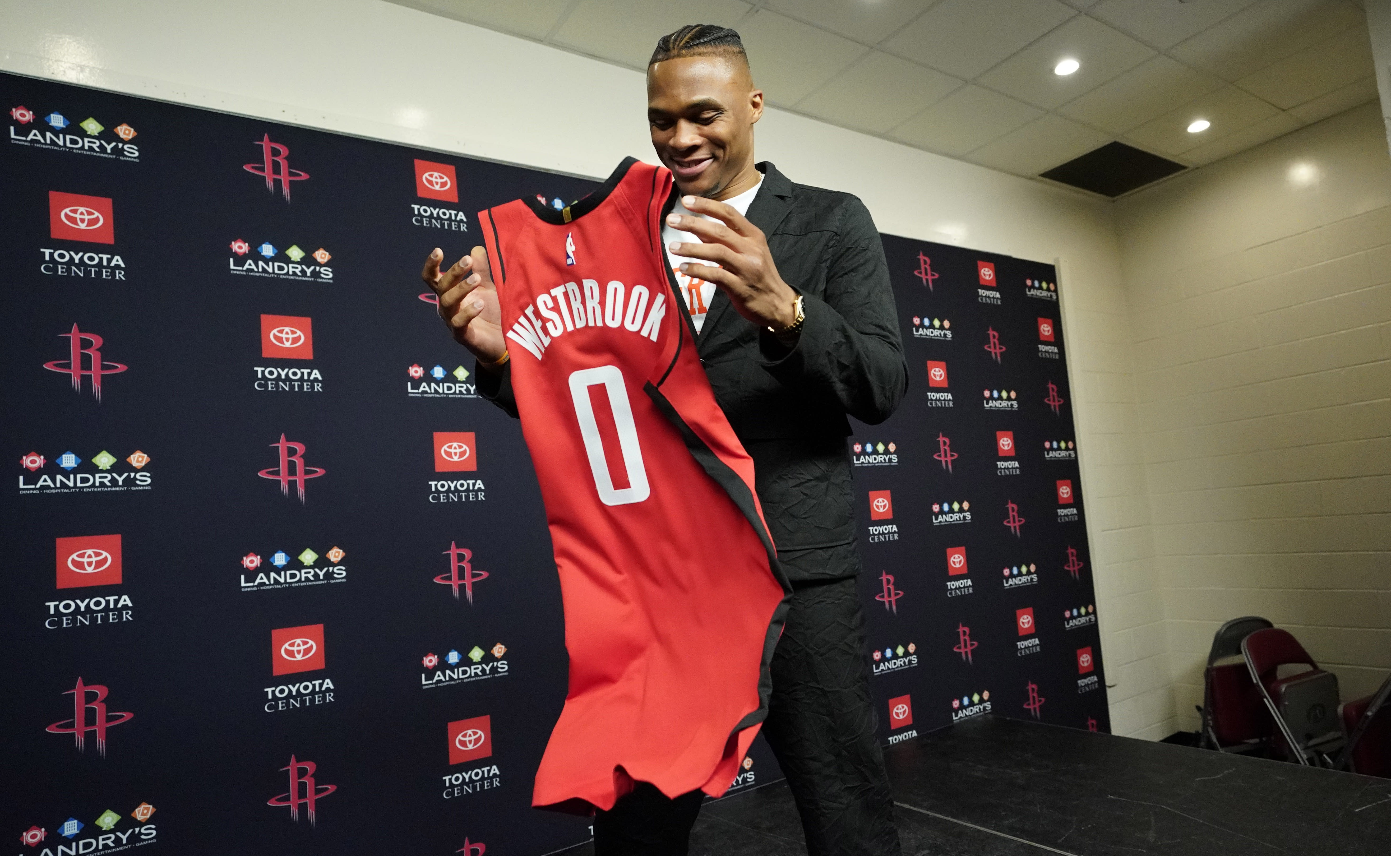 russell westbrook in a rockets jersey