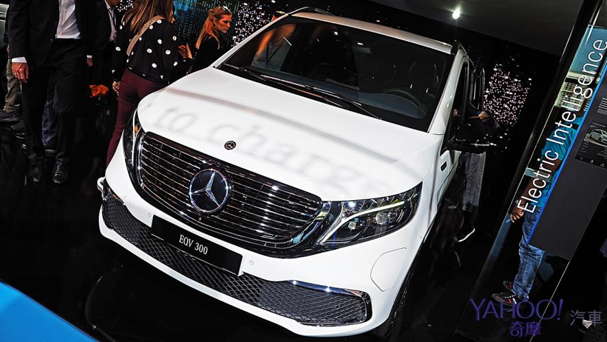 【2019法蘭克福車展】不疾不徐展現純電特長！Mercedes-Benz純電MPV座駕EQV展現載很大使命 - 1