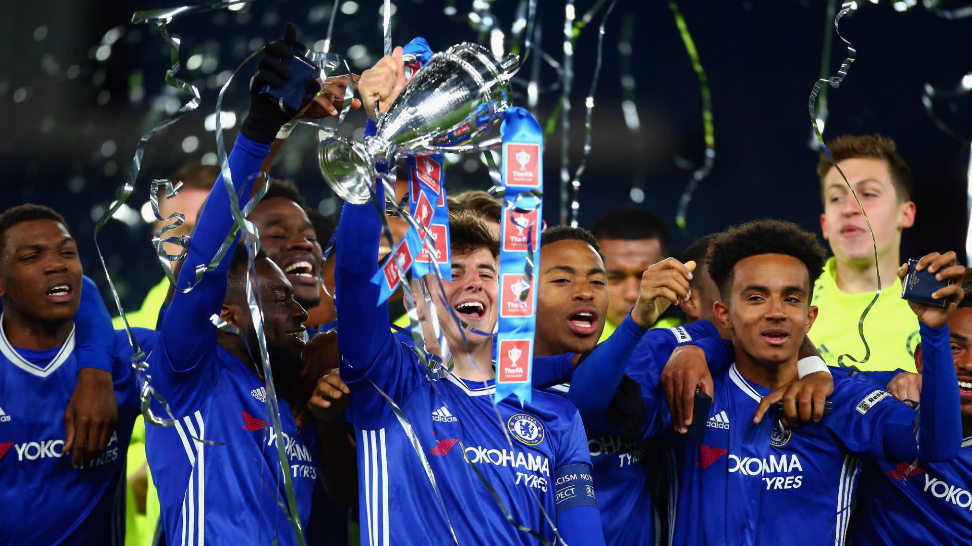 Conte Impressed By Four Or Five Of Chelsea S Fa Youth Cup Winners