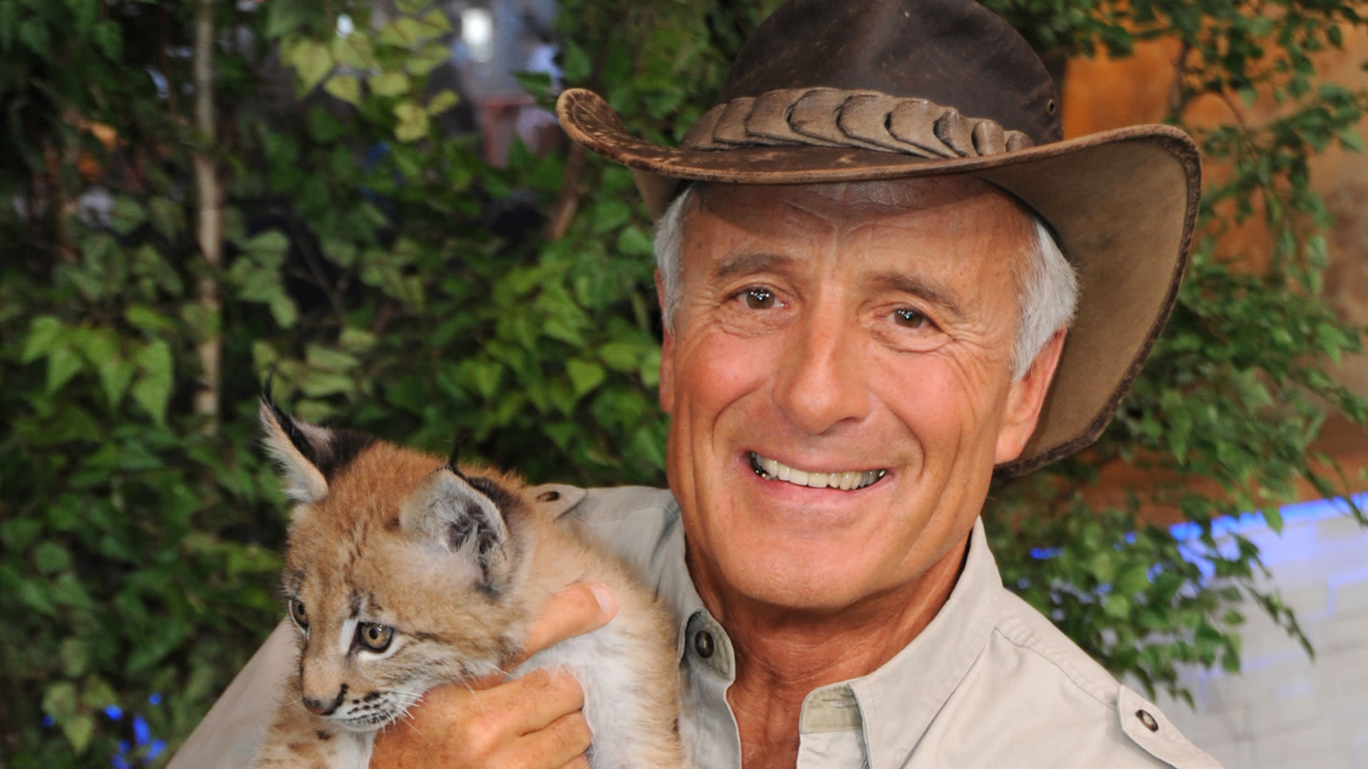 Jack Hanna Retiring From Public Life Due To Dementia, Family Says