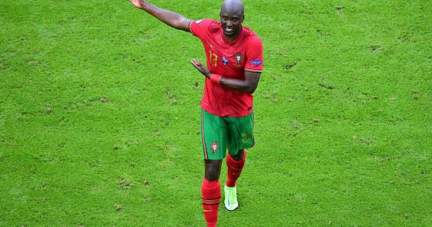 Foot - Euro - POR - Compositions : le Portugal sans Danilo ...