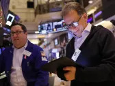 Stocks Churn as Traders Waver on US Rates Outlook: Markets Wrap
