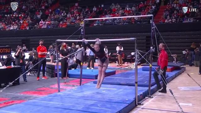 Oregon State home crowd loves Jade Carey's 9.95 on bars