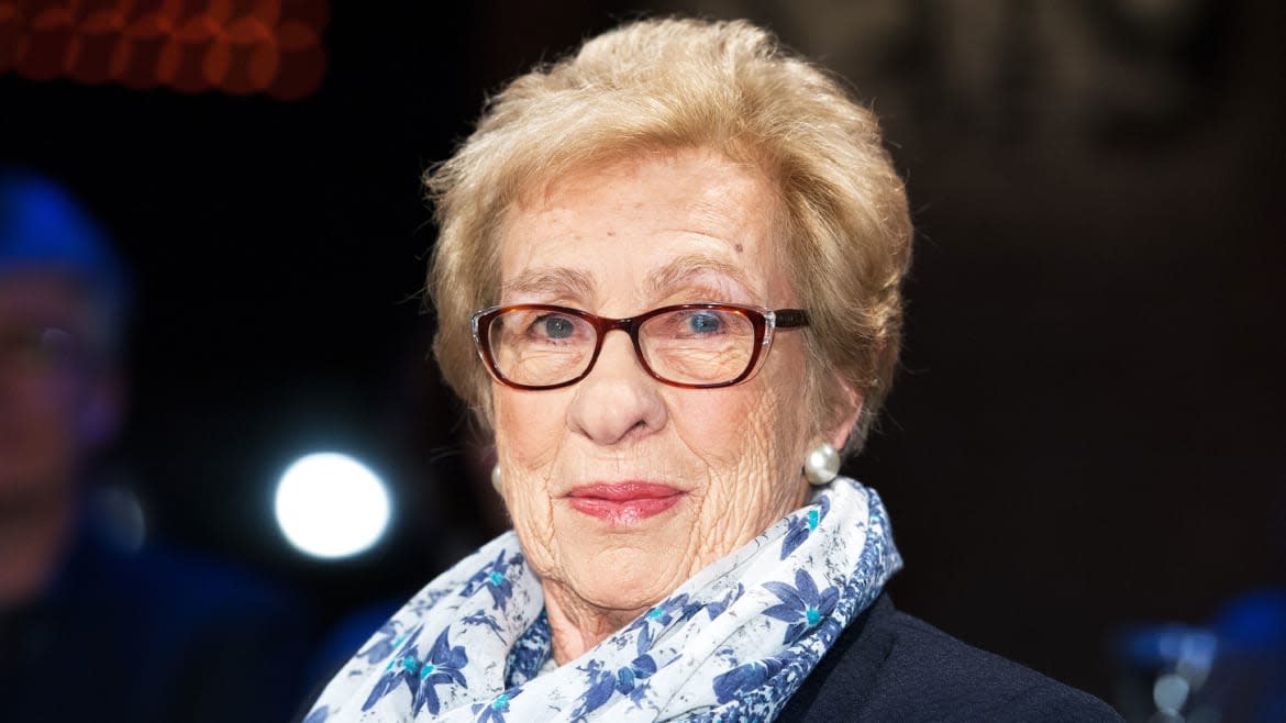 Anne Frank’s Stepsister Eva Schloss on Holocaust Horrors and How Trump ...