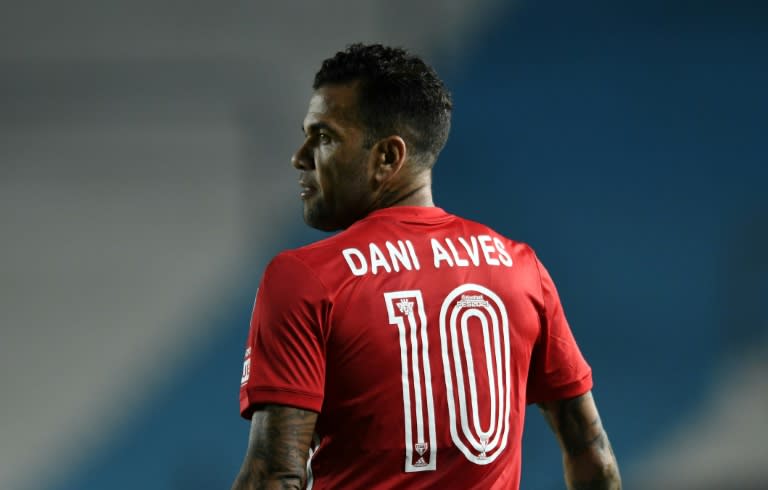 Dani Alves est de retour au Brésil pour les éliminatoires de la Coupe du monde