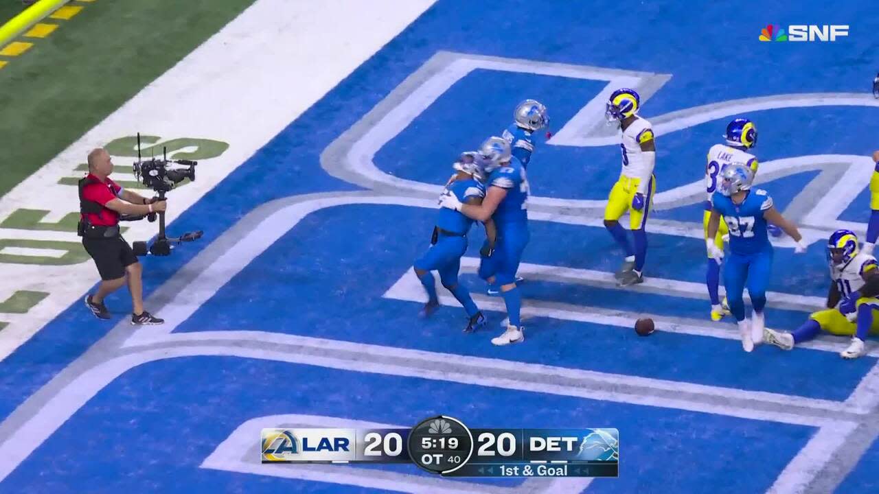 David Montgomery's walk-off TD seals Lions' OT win vs. Rams