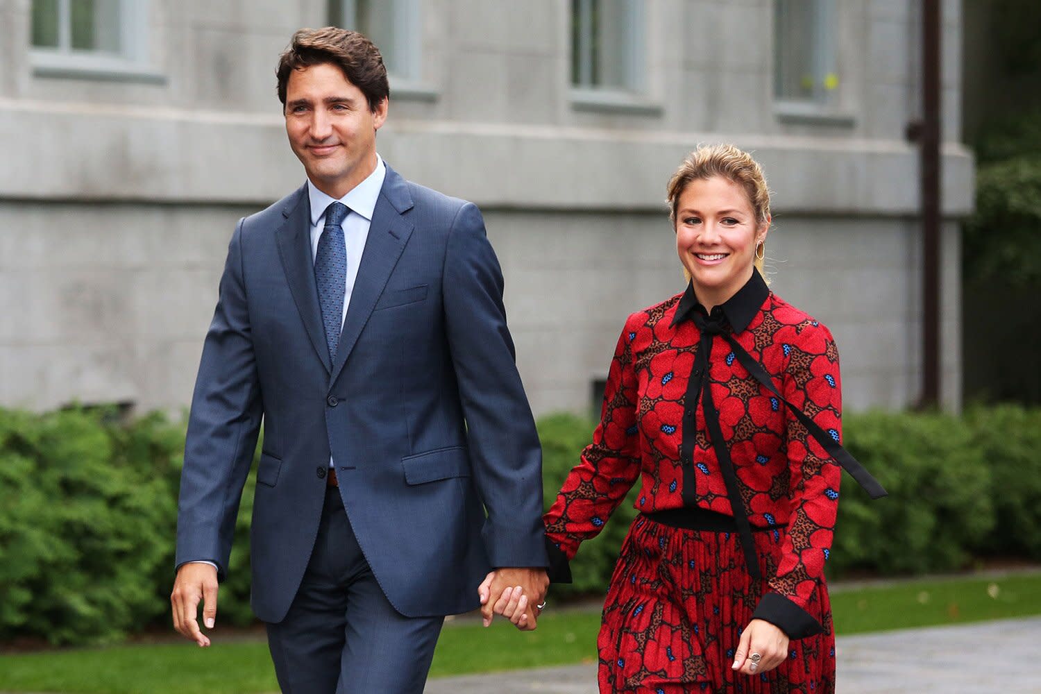 Justin Trudeau's Wife Sophie Tests Positive for ...