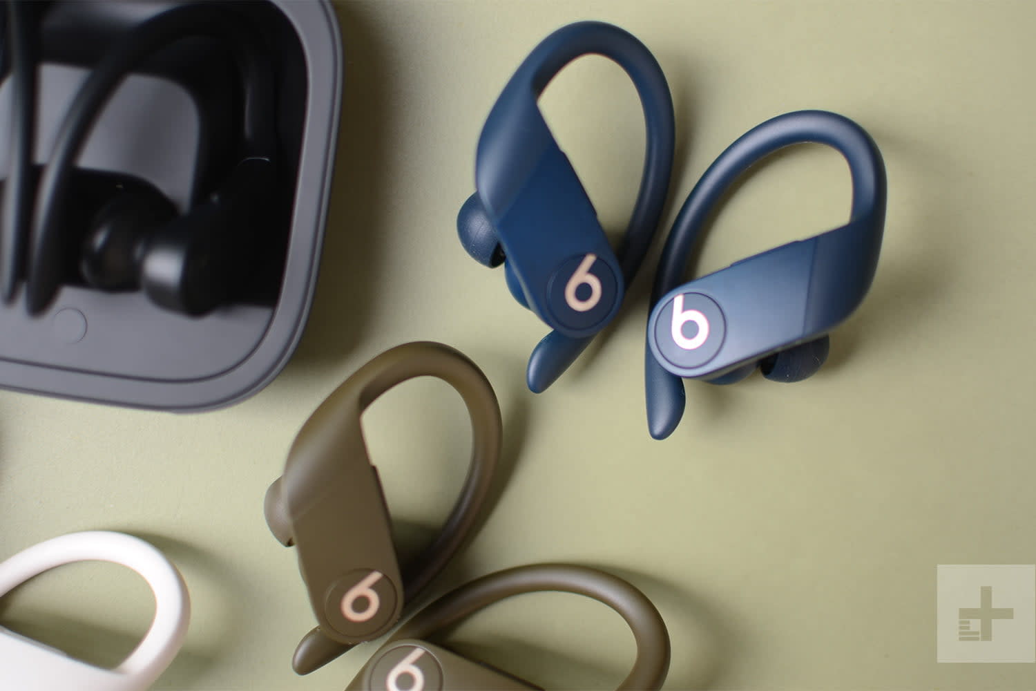 powerbeats 3 wireless vs bose soundsport