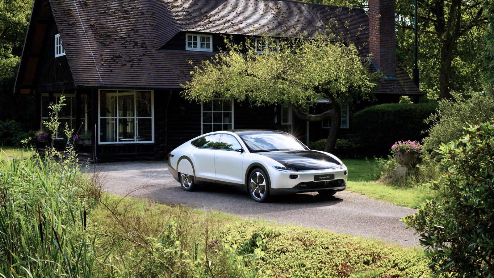 The Lightyear One is a solar-powered car with an eye ...