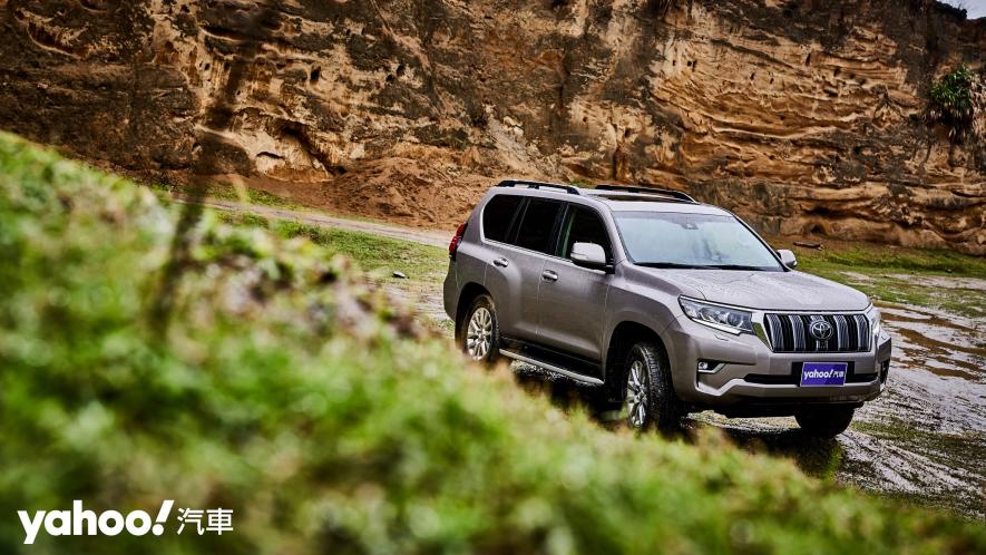 溫馴樣貌下的狂野從未改變！2021 Toyota小改款Land Cruiser Prado綜合試駕！ - 4