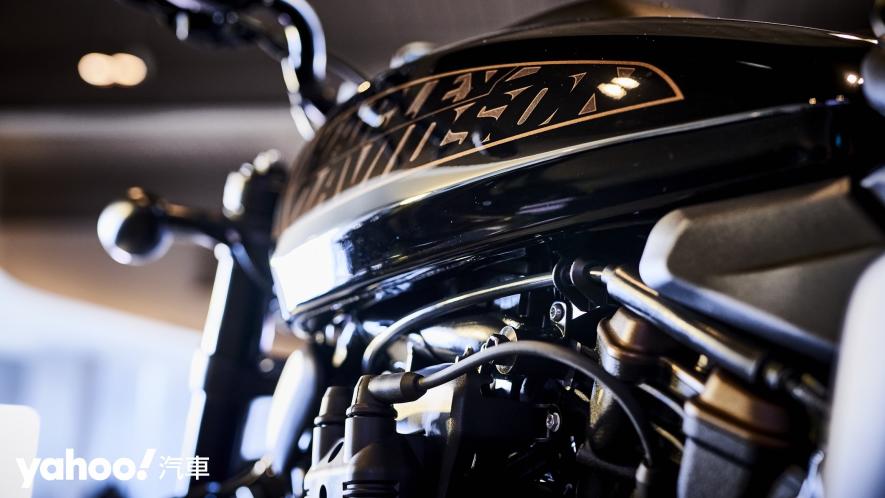 2022 Harley-Davidson全新Sportster S登場！賽道見真章底下是羊是狼？！ - 5