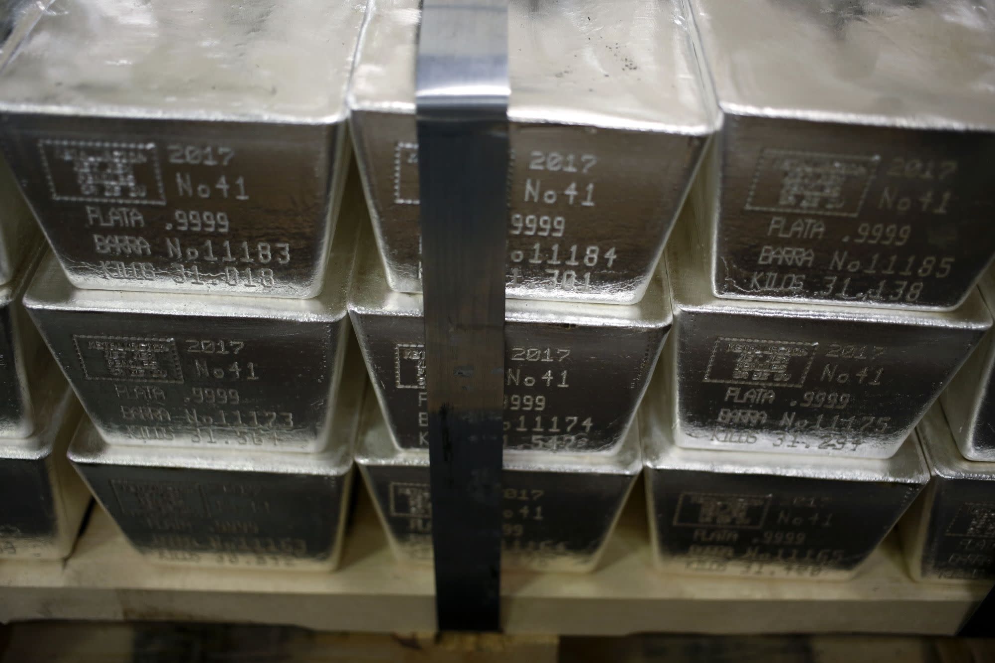 Silver Spikes at the Week’s Open as Reddit Hordes Pile In Again - Yahoo Finance