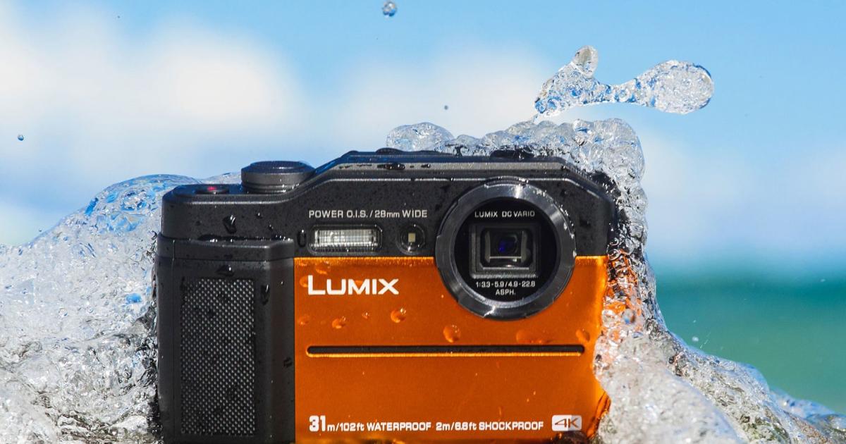 Panasonic's rugged 4K FT7 compact has a EVF | Engadget