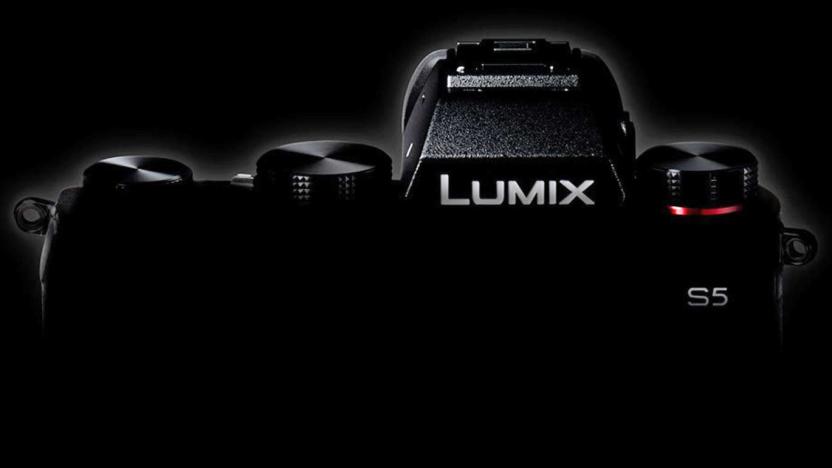 Lumix S5